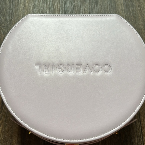 Simply Ageless Skin Perfector Essence - Picture 4 of 4